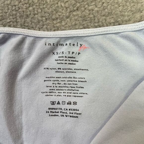 Free People Intimately Womens Low Back Seamless Long Sleeve Tee Sky Blue XS NWOT - Picture 2 of 5